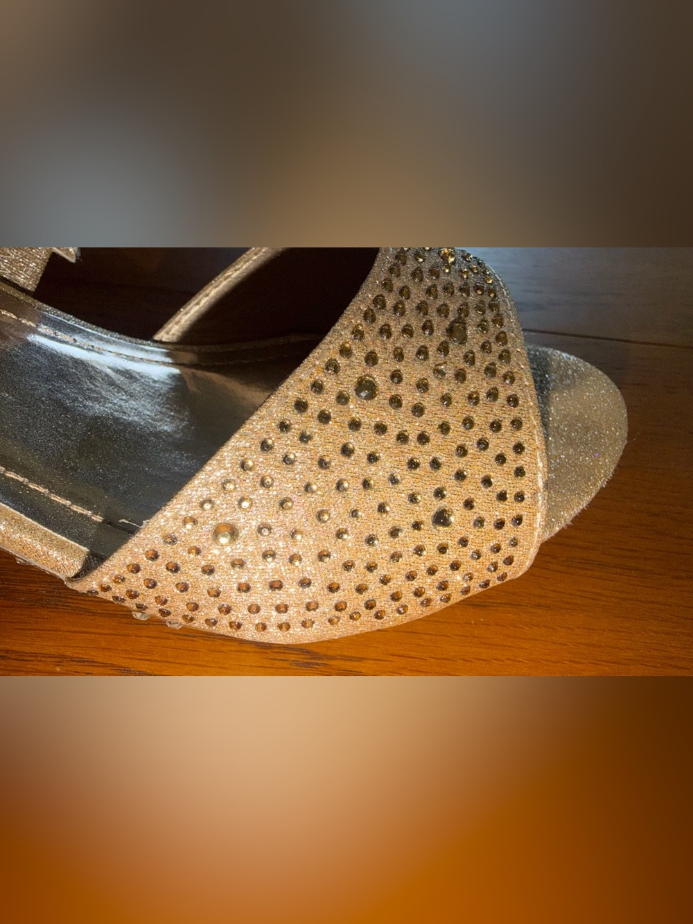 Womens size 5 Gold Strappy Embellished Dress Sandals - Picture 14 of 14